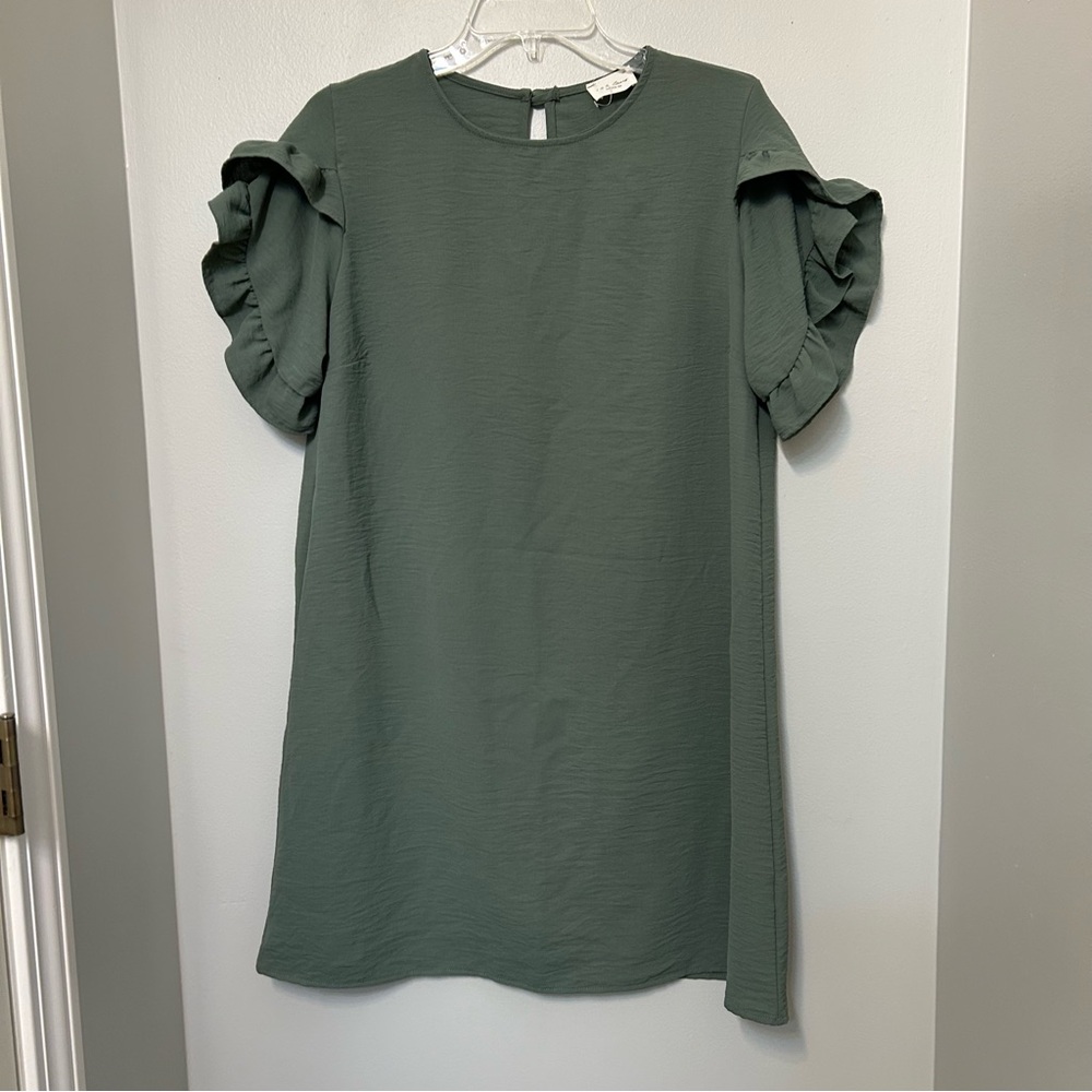 143 Story By Line Up Olive Green Shift Dress S/M Casual Workwear Short Sleeve